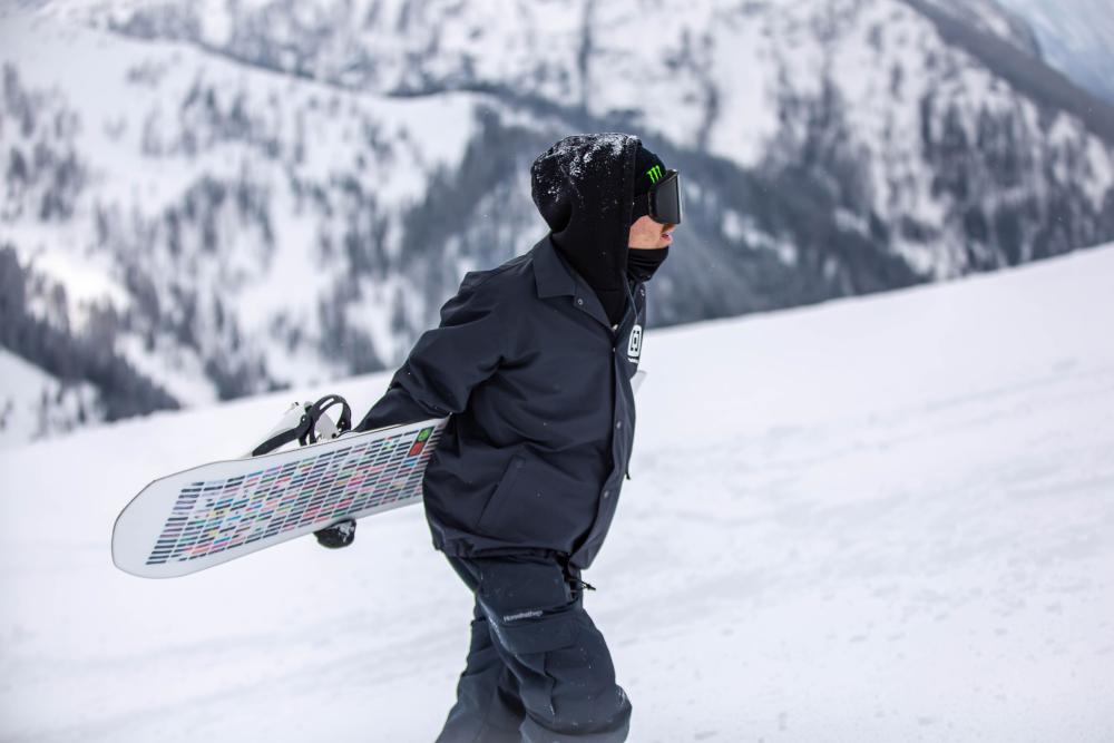 directional twin shape snowboards