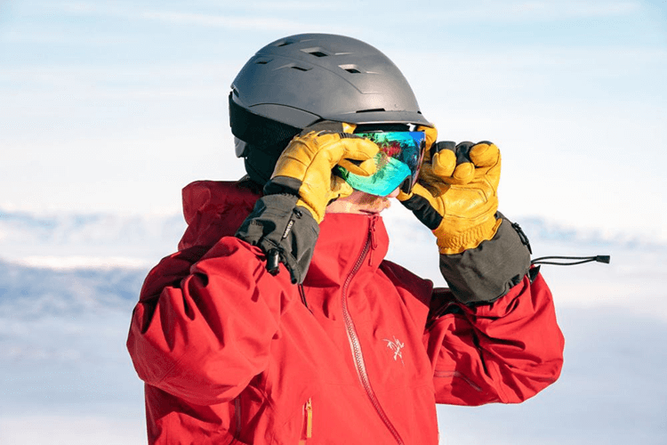 Ruim aanbod snowboard helmen van Anon en Smith image