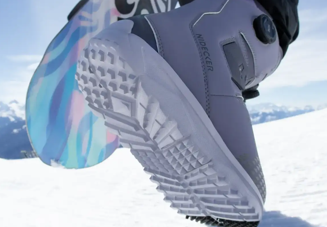 Nidecker Women's Altai PurpleSnowboardspecialist van Sideways aan het woord