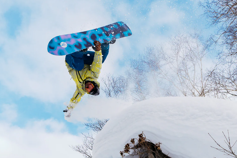 Burton Family Tree Sketch ArtistSnowboardspecialist van Sideways aan het woord