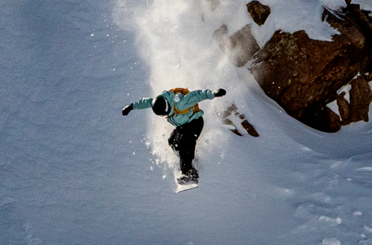 Never Summer ValhallaSnowboardspecialist van Sideways aan het woord