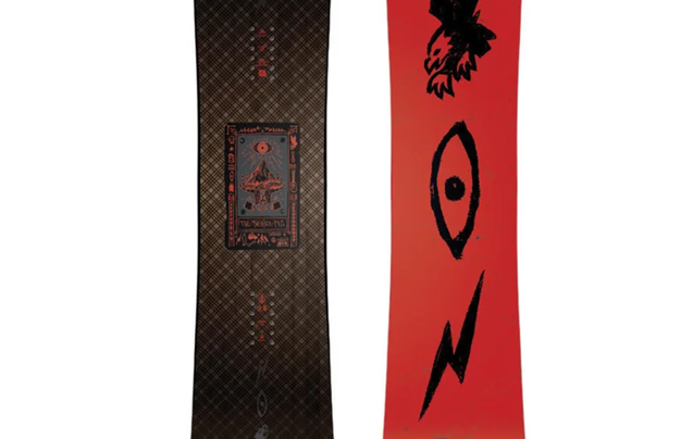 Jones Tweaker ProSnowboardspecialist van Sideways aan het woord