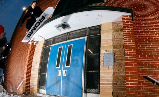 Rome Men's ViperSnowboardspecialist van Sideways aan het woord
