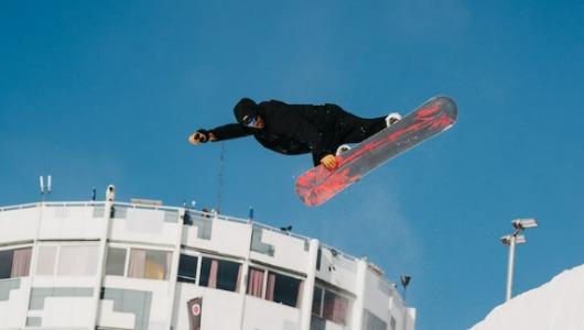 Burton Blossom Camber cherry blossom Alles over de Burton Blossom