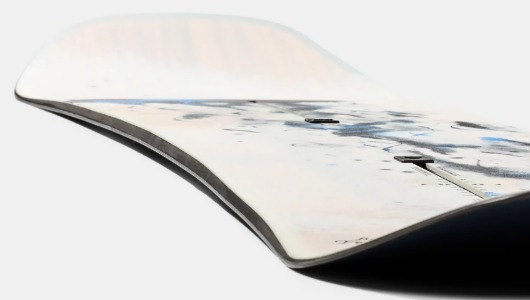  Burton Feelgood Camber jellyfish Alles over de Burton Feelgood