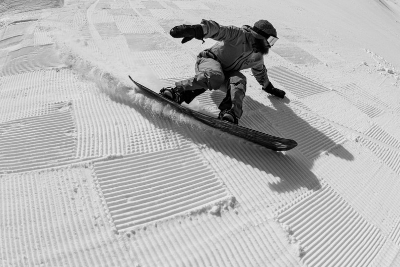 Jones Freecarver 9000SSnowboardspecialist van Sideways aan het woord