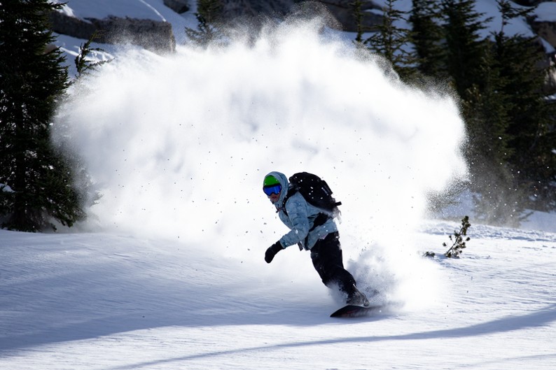Jones Mind Expander 2.0Snowboardspecialist van Sideways aan het woord
