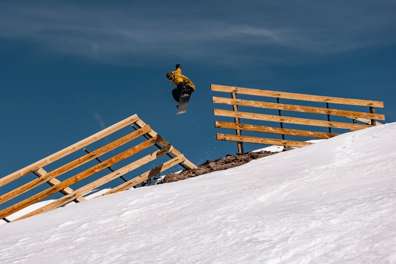 Jones Tweaker 2.0Snowboardspecialist van Sideways aan het woord