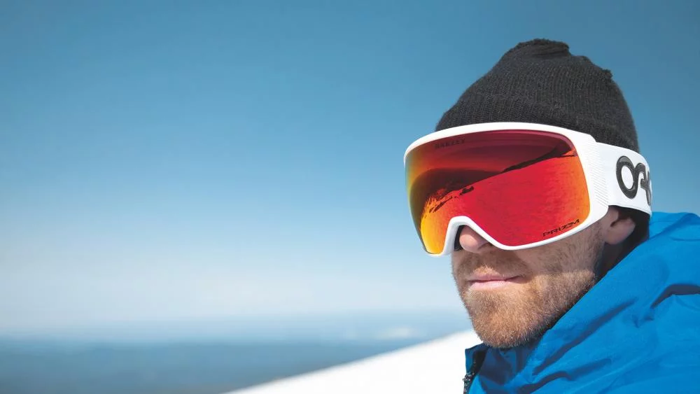 oakley flight Tracker