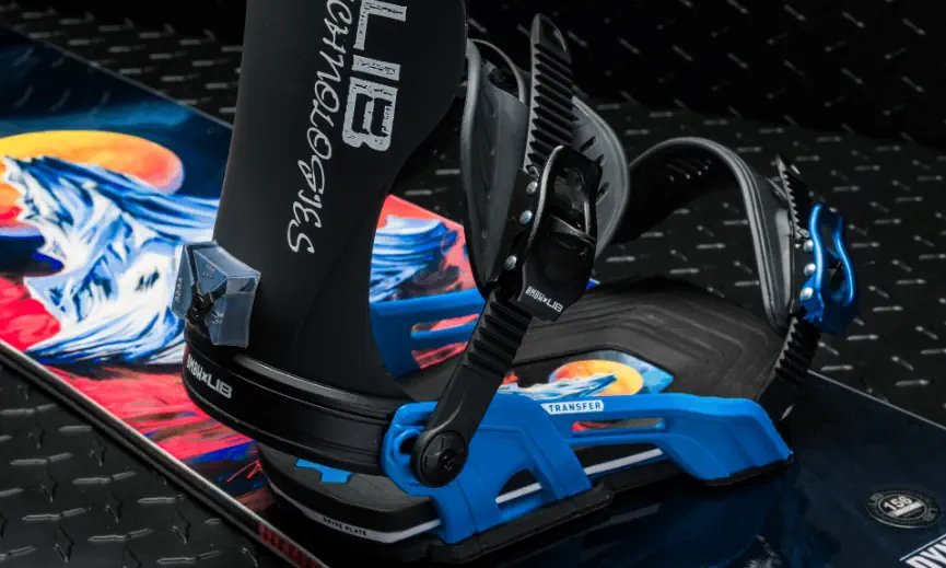 Bent Metal Transfer Blue BlackSnowboardspecialist van Sideways aan het woord