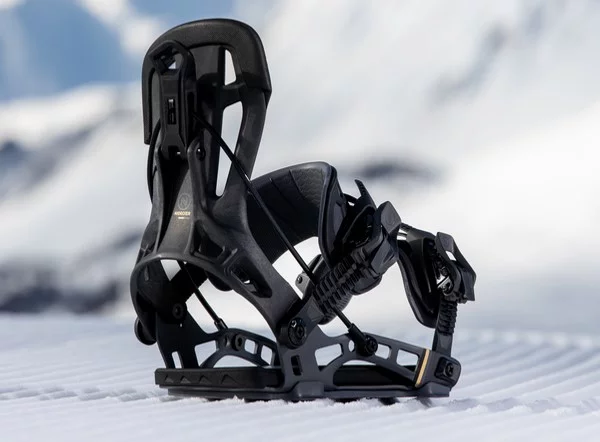 Flow NX2 CarbonSnowboardspecialist van Sideways aan het woord