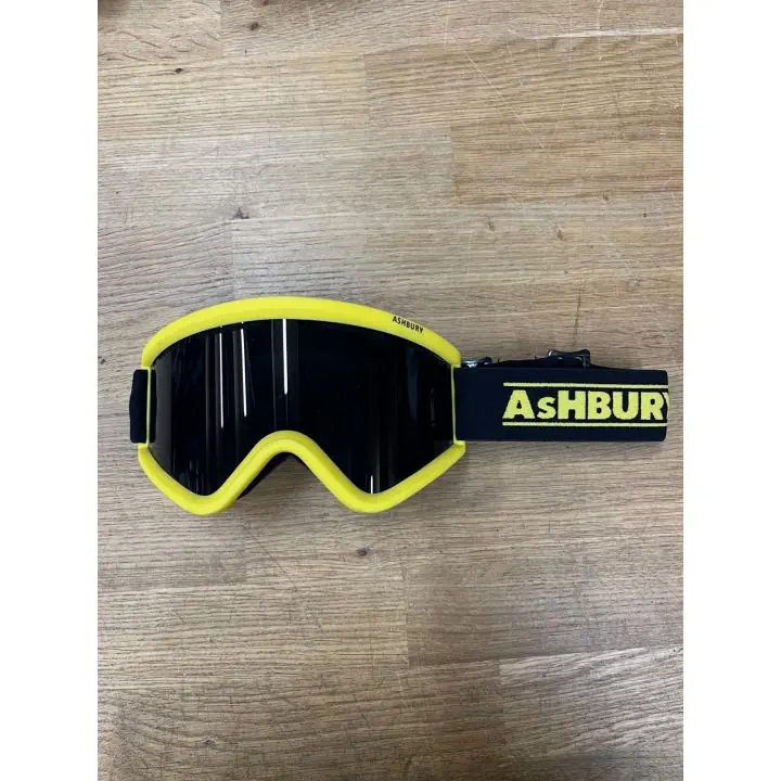 Ashbury Blackbird snowboard original yellow