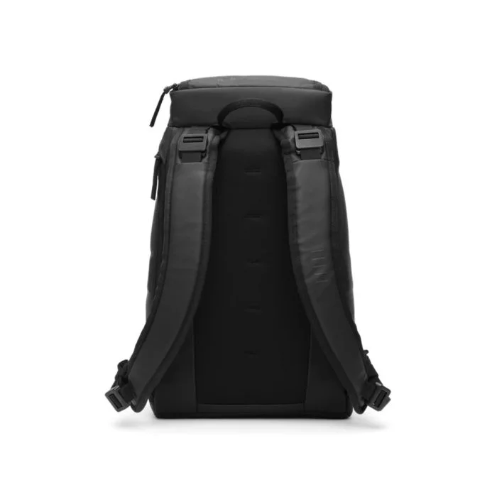 DB\u0020Hugger\u0020Backpack\u002020L\u0020Black\u0020Out