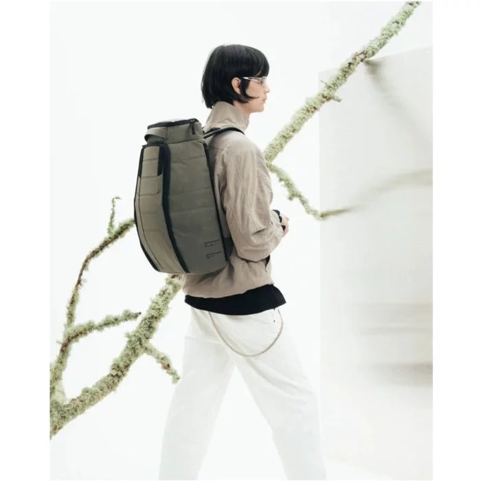 DB\u0020Hugger\u0020Backpack\u002030L\u0020Forest\u0020Green