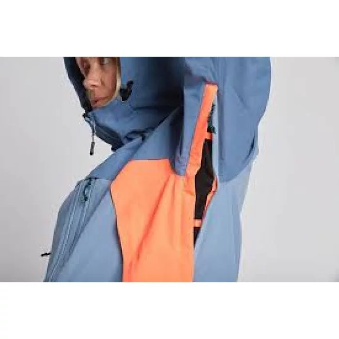 Airblaster\u0020Sassy\u0020Beast\u0020women\u0027s\u0020jacket\u0020thunderhead\u0020mist