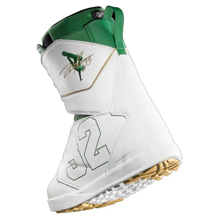 ThirtyTwo\u0020Lashed\u0020Double\u0020BOA\u0020Powell