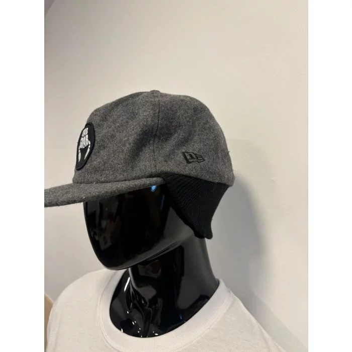 Crab\u0020Grab\u0020New\u0020Balance\u0020Beanie\u0020cap\u0020grey